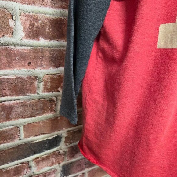 American Eagle Tee M | Red Navy Raglan 3 4 Sleeve Graphic Athleisure Retro - Picture 5 of 6